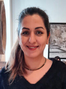 Maryam - English teacher